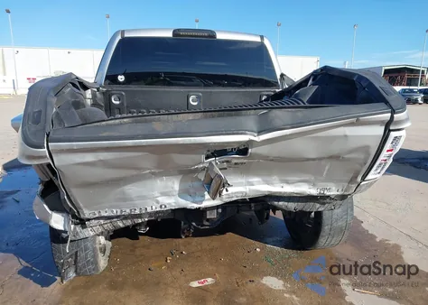 2018 Chevrolet Silverado 1500 1Lt из США, поврежденный, VIN 3GCPCREC4JG583067